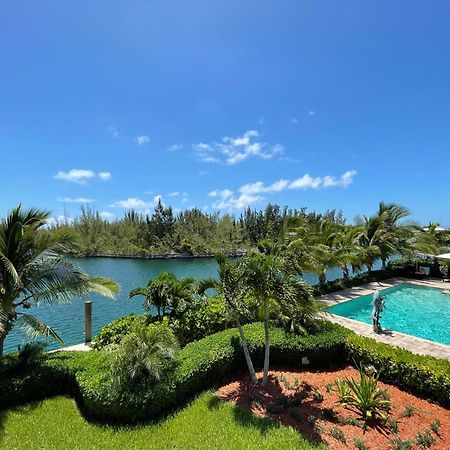 Dolphin Cove (Adults Only) Villa Freeport Bagian luar foto